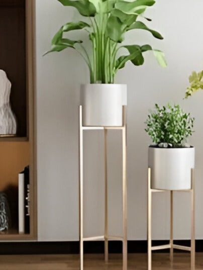Planter with Stand Set of 3