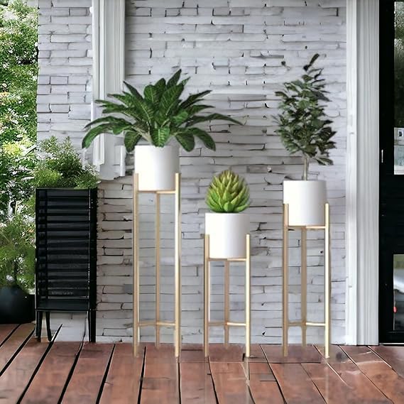 Planter with Stand Set of 3